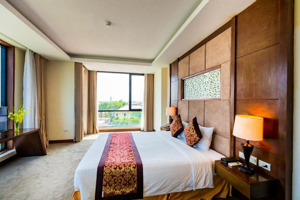 MƯỜNG THANH HOLIDAY HOTEL