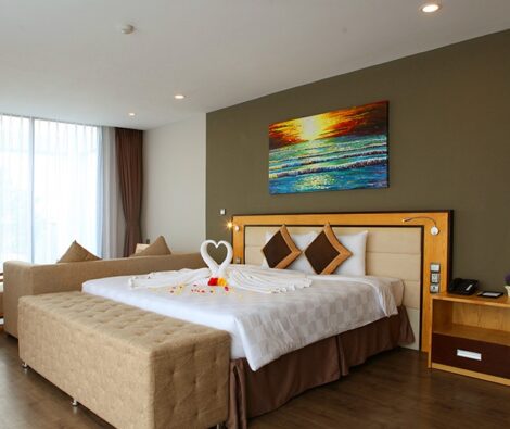 DRAGON SEA HOTEL