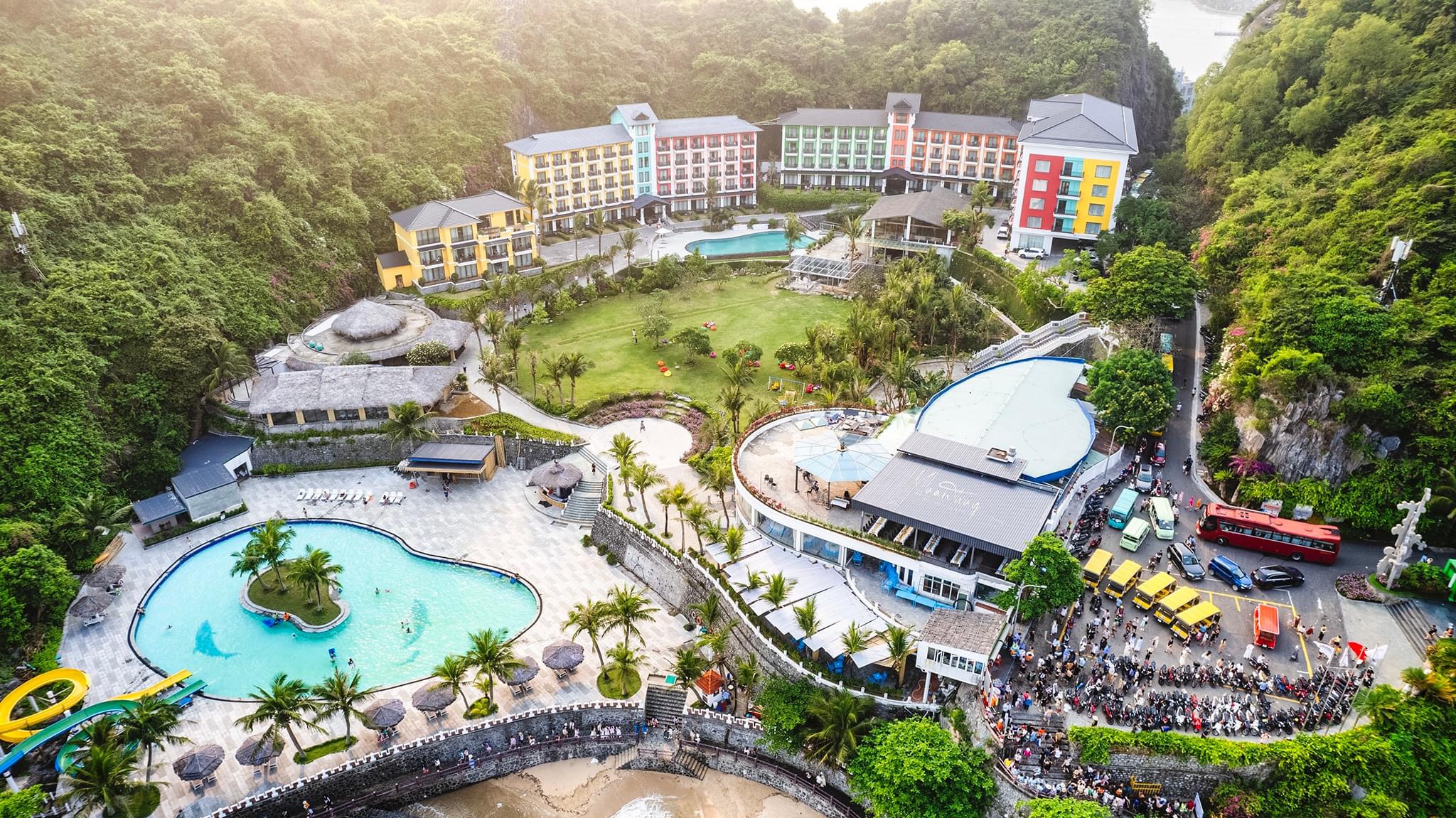 THE MAY LEGEND CATBA BEACH RESORT & SPA